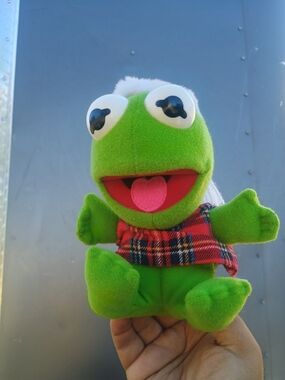 Baby Kermit Frog Muppets 1988 McDonald's Christmas Plush Toy Jim Henson Vintage